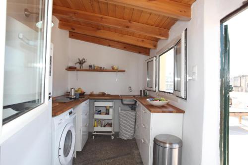 Plaka penthouse with Acropolis views! - PL6