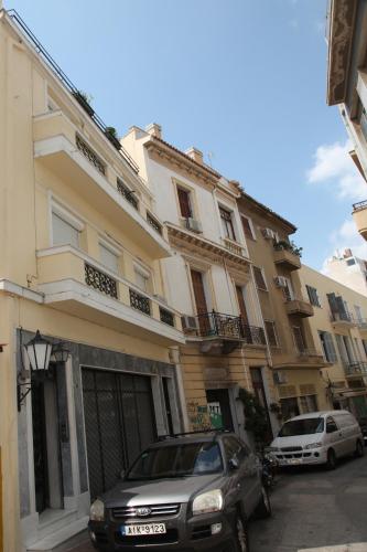 Boutique Athens Plaka Penthouse PL6 - image 2