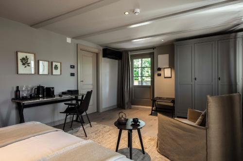 San Canzian Hotel & Residences - Small Luxury Hotels of the World Room Type - Deluxe Double Room