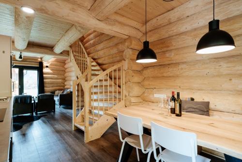 ห้องครัว, Clofers Leisure Lodges Jenig in เยนิจ