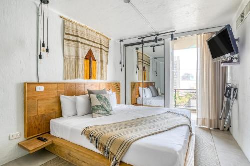Miraflores Apartments