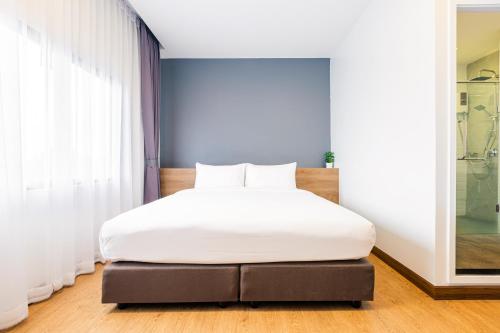 Icon Park Hotel, Chiang Mai- SHA Extra Plus Room Type - Deluxe King Room