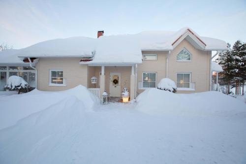 Villa Ranta - Accommodation - Rovaniemi
