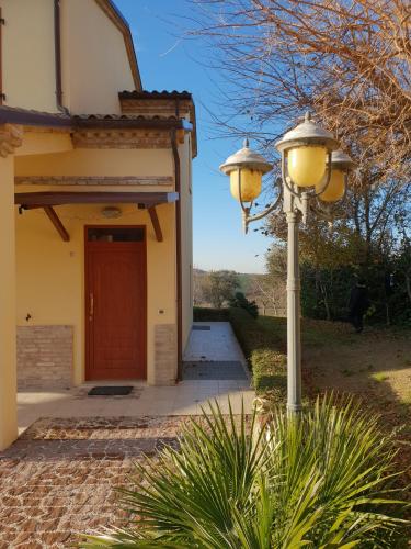  Agriturismo Vallelunga, Ferienwohnung in Ancona