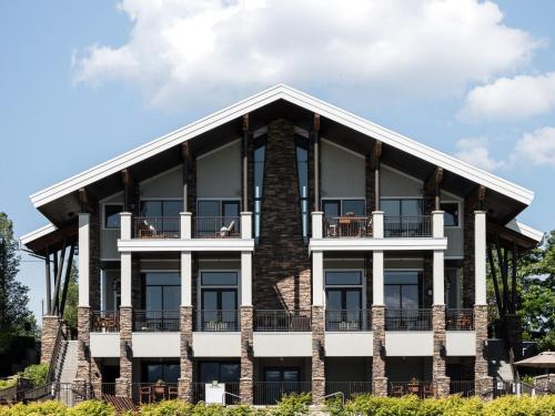 Seasons at Sandpoint - Condo #131 - image 11