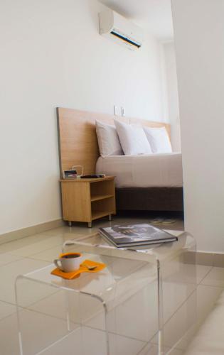 Hotel Cabreromar by GH Suites Ideally located in the prime touristic area of El Cabrero, Hotel Cabreromar promises a relaxing and wonderful visit. Both business travelers and tourists can enjoy the hotels facilities and services.