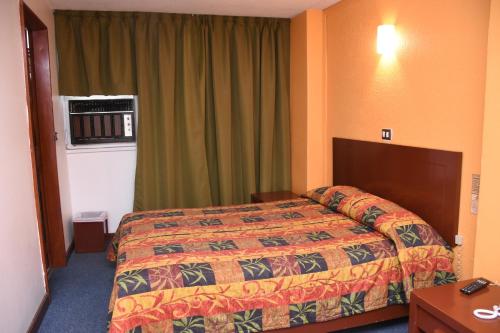 Hotel Maria Victoria Xalapa - Tap to explore photos