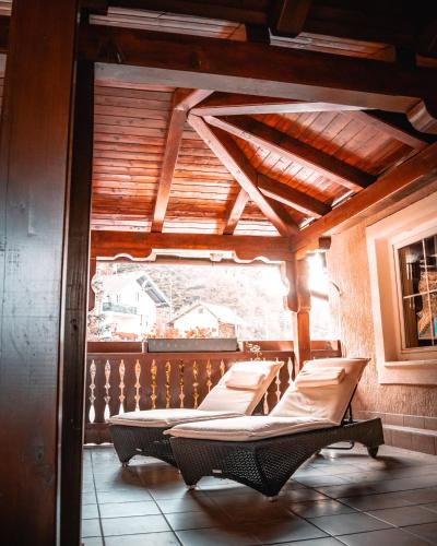 Balkons/terase, Hotel & Restaurant Se-Mi in Veļiko Trgovišče