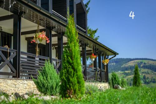 Pensiunea Maria-Bucovina in 瓦特拉摩奧杜維泰