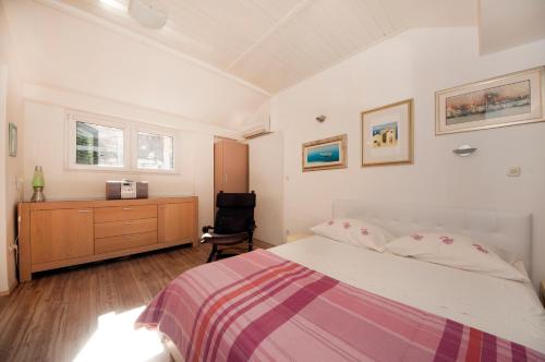 Bruno Split Centre Apartment and Room, Split (photo 7)