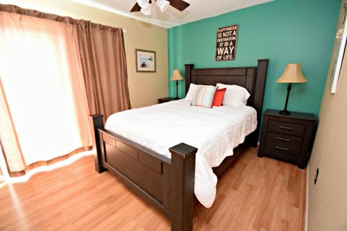 Fort Morgan Townhomes E1 - image 3