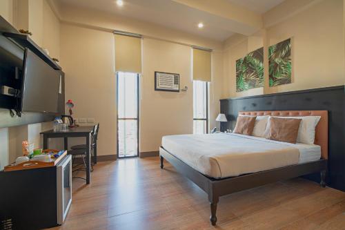 room detail thumbnail 0