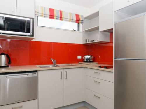 設施, 高山太平洋假日公園酒店 (Alpine Pacific Holiday Park) in 凱庫拉