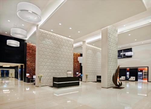 Hyatt Place Dubai Jumeirah Residences - image 7