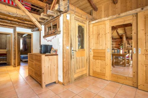 Apartment Facing Mont Blanc - image 11