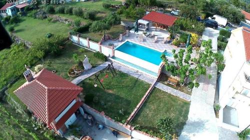  Apartments Lidija in 51280 Rab