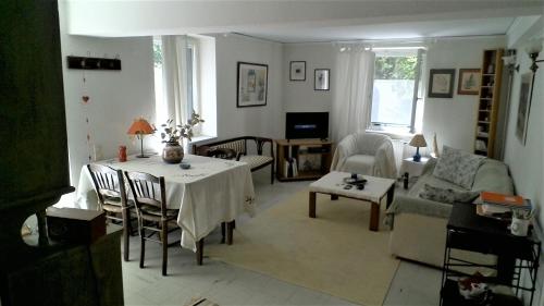  Home Sweet Home With Garden in Mytilini