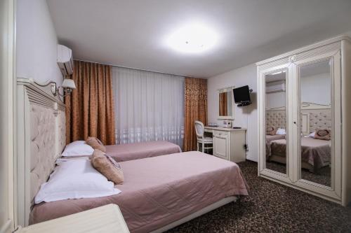 Hotel Royal Craiova - image 4