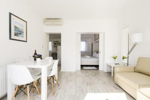 Apartments Villa Pina in Srima