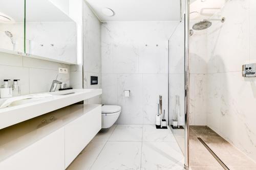 Aparthotel Acropolis - image 2