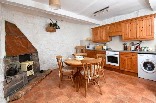 Зовнішній вигляд готелю, Tower Lodge in Auchencairn