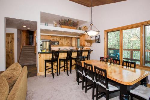 Crescent Ridge 143 - image 7