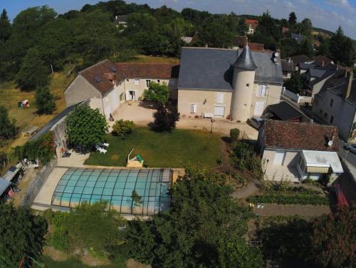 Manoir le Bout du Pont - Chambre d'hôtes - Huisseau-sur-Cosson