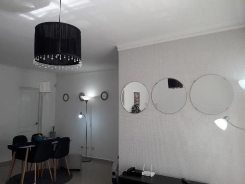 Adorable apartamento WiFi, Netflix, AC, Santo Domingo