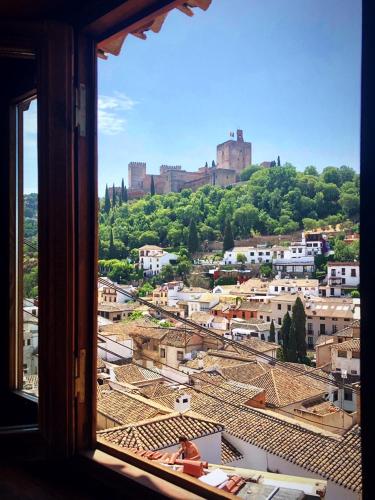Superior One-Bedroom Apartment