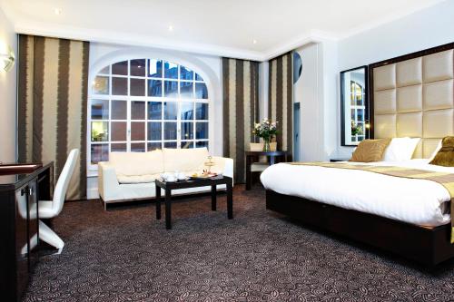 Washington Mayfair Hotel - image 6