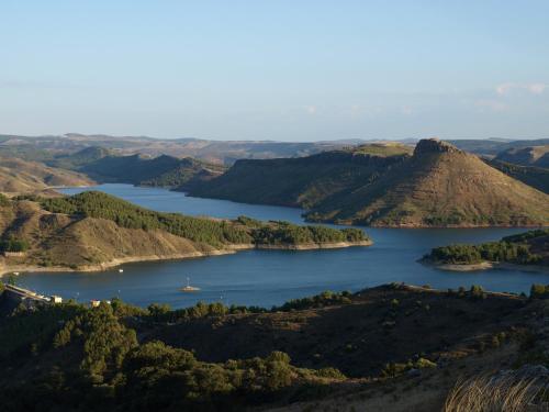 Valle Del Río Piedra