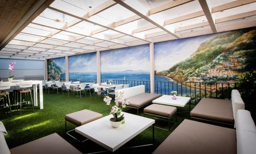 Jolie Bed And Breakfast - image 8