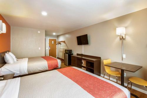 Motel 6-Rossford, OH in Rossford, USA