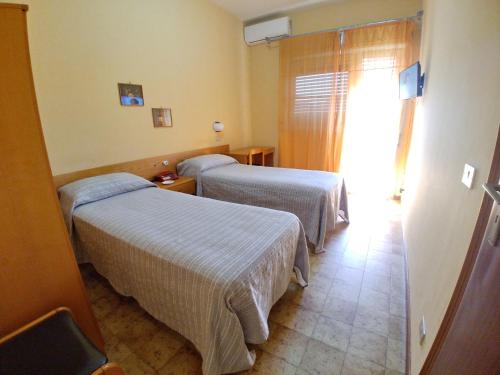 Camera singola, balcone