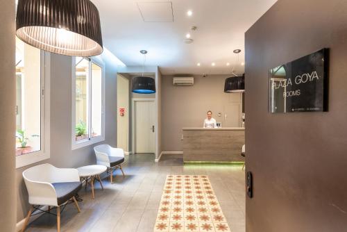 Plaza Goya Rooms - image 3
