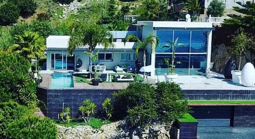  The BLUE Villa Barcelona in Badalona