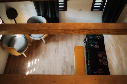 2 bedrooms, 4 beds