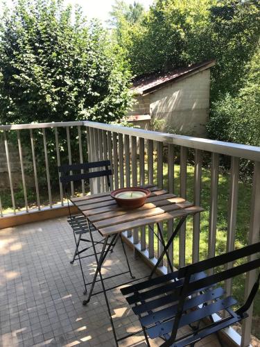 45 négyzetméteres, 1 hálószobás Apartman 1 fürdőszobával Cran-Gevrier területén (Le Nid de la Piraz 🌲 Parking, Balcon & Netflix !) in Cran-Gevrier
