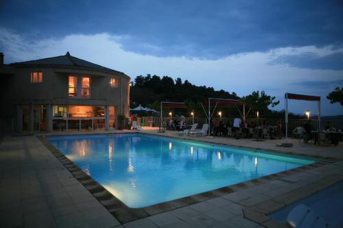 Location g�te, chambres d'hotes Domaine Plein Sud dans le d�partement Ard�che 7