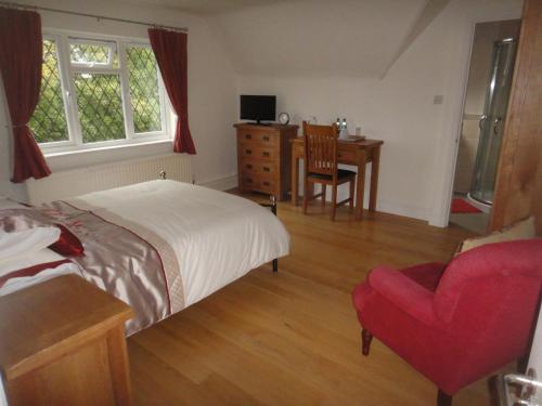 The Oaks Guest House