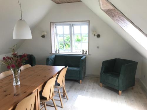 Brunbjerg Apartments in Almstok