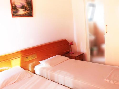 Rebioz Hotel - image 12
