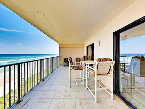 Beachfront Retreat With Balcony & Pool! Condo - image 6