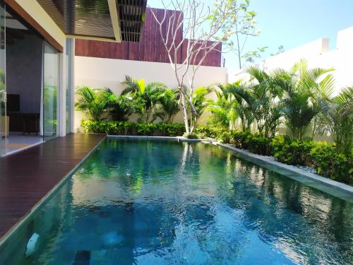 더 미라클 빌라 누사 두아 - 수영장