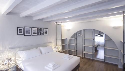 Italianway - Rosales 1 Apartment - image 10