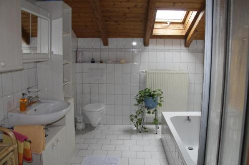ห้องน้ำ, Ferienwohnungen Baur in อาร์นบรุค