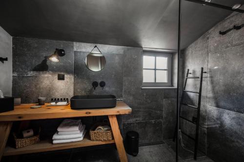 San Canzian Hotel & Residences - Small Luxury Hotels of the World Room Type - Romantic Suite