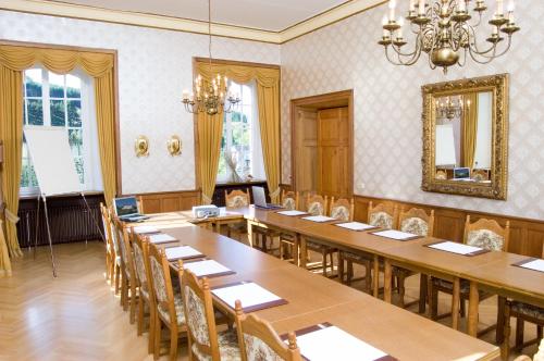 Hotel Burg Bollendorf – Bollendorf, WI