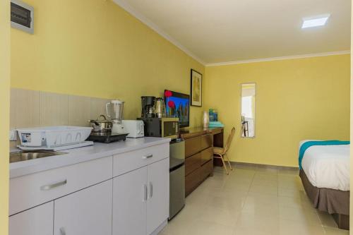 Rooi Santo Apartments