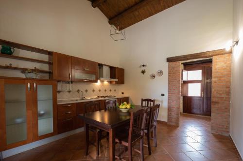 Two-Bedroom Apartment with patio and pool view image 8